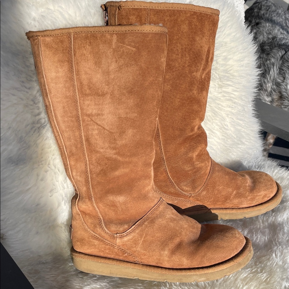 UGG Tall Suede Back Zip Boots | Chestnut | Size 7 | Like New